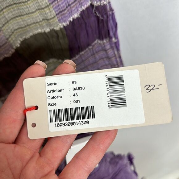 Notthesame Plaid Scarf. New with tags. - Picture 8 of 10